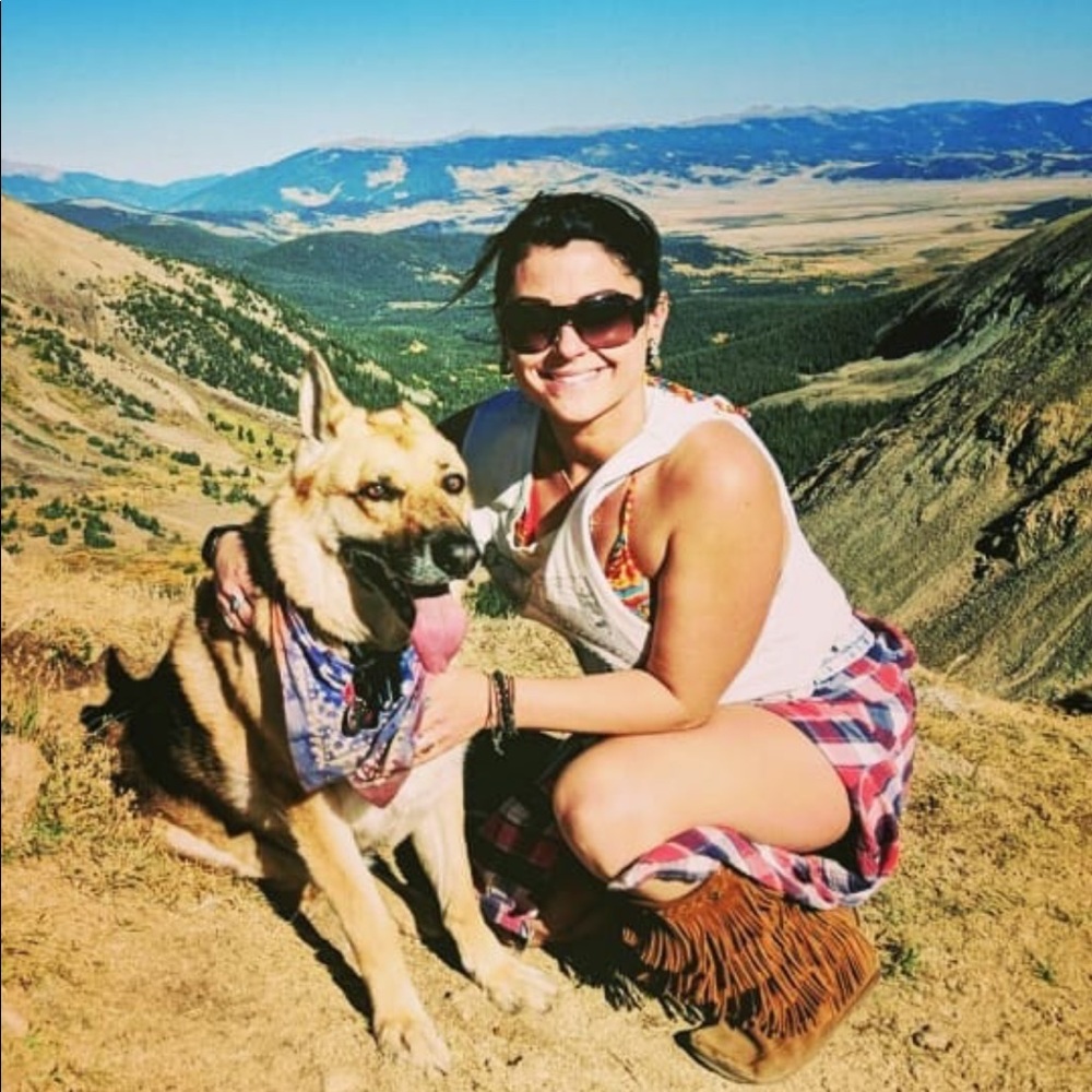 Meet your Posher, Dymon